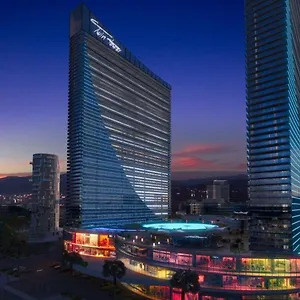 Orbi Balcony With Sea View باتومي