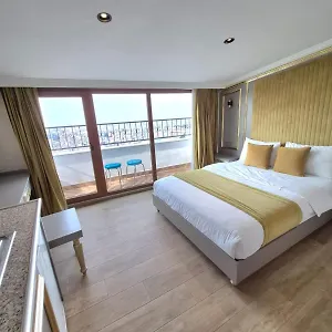 taksim-la-marino.istanbul-turkeyhotels.com/